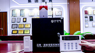 AL-238P智能報(bào)警控制器接鍵盤和有線探測器演示
